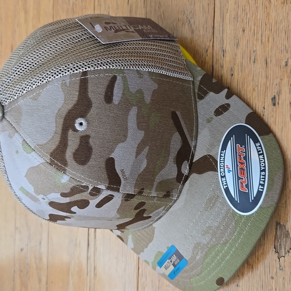 FLEXFIT 6511T - Fitted Trucker Cap Hat, Plain, Flexfit - Picture 2 of 8